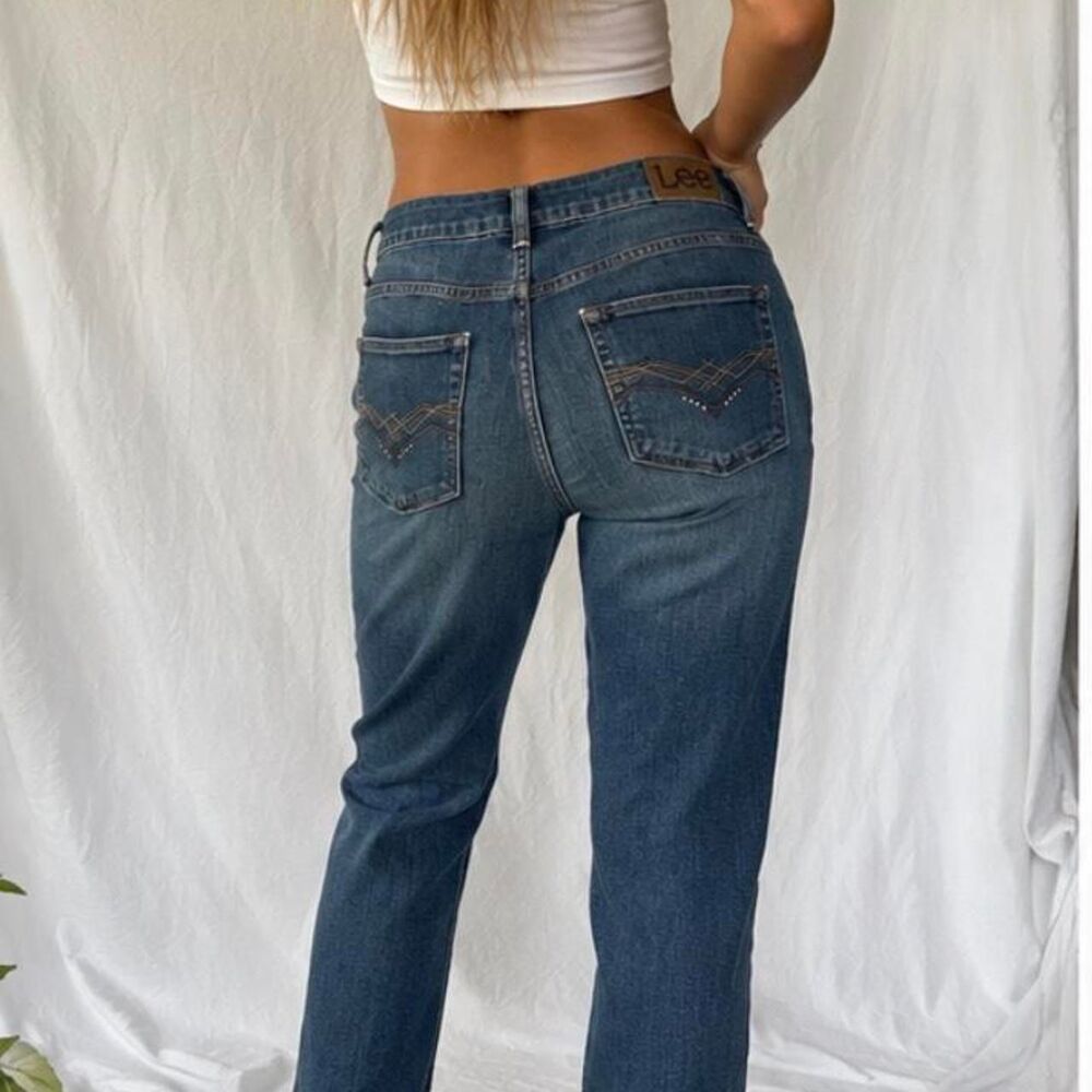 Vintage-inspired Lee Dark Wash Straight leg Jeans